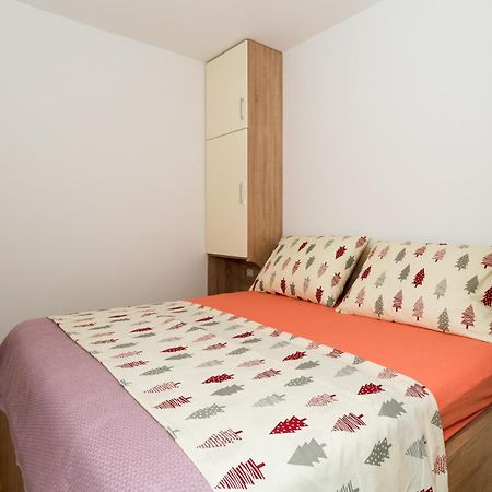 Modern Apartments Sirobuja Split Bilik gambar