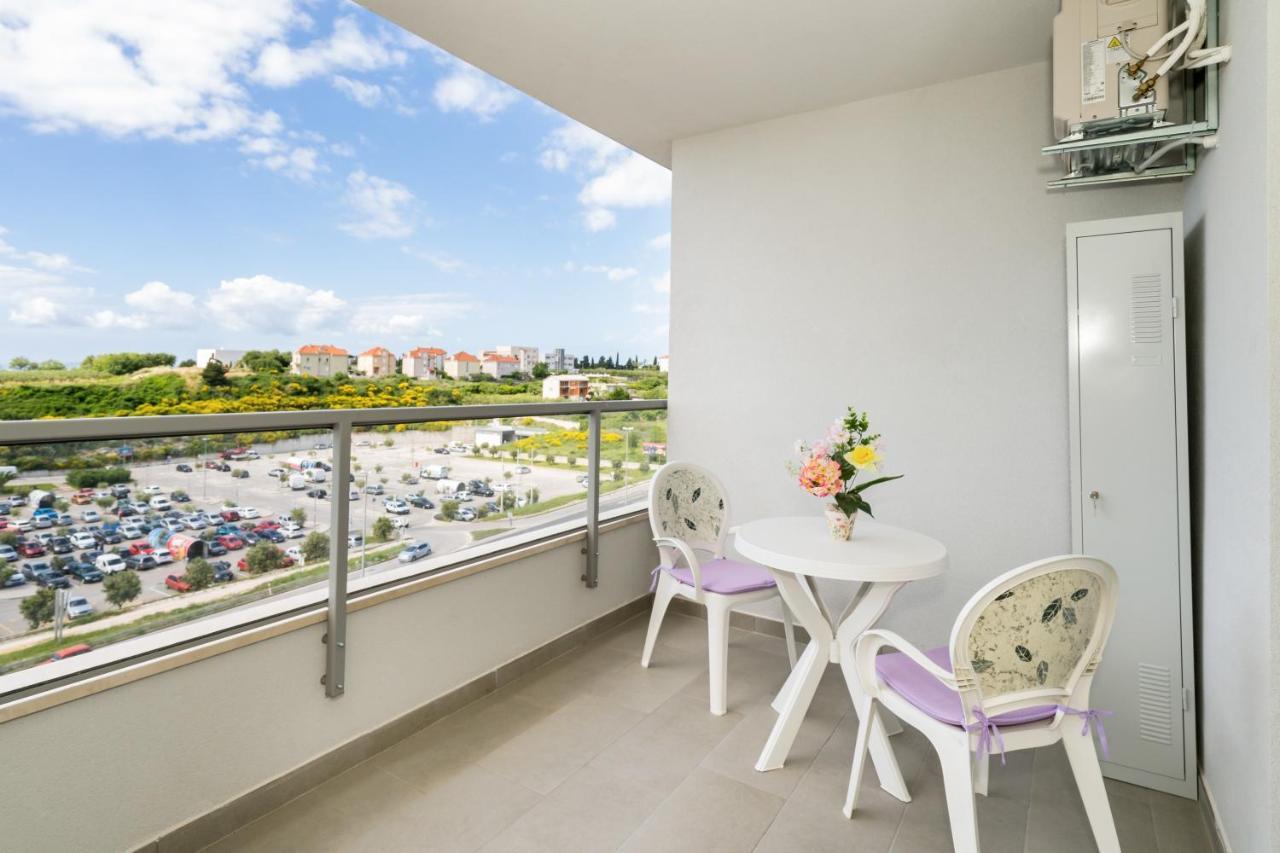 Modern Apartments Sirobuja Split Luaran gambar