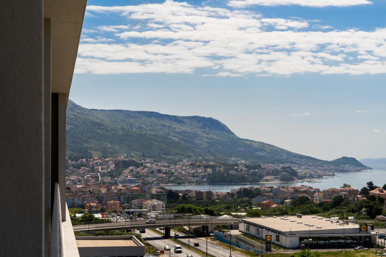 Modern Apartments Sirobuja Split Luaran gambar