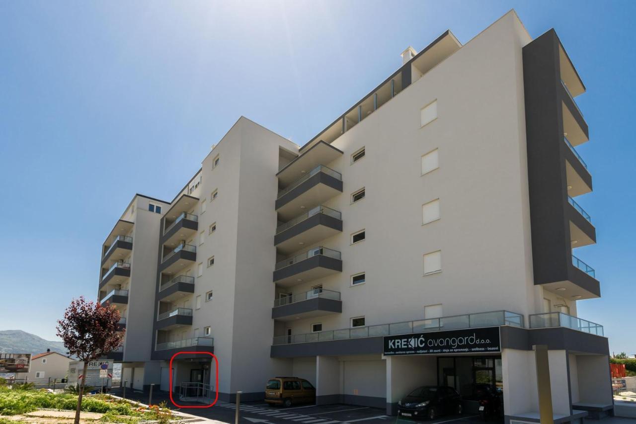 Modern Apartments Sirobuja Split Luaran gambar