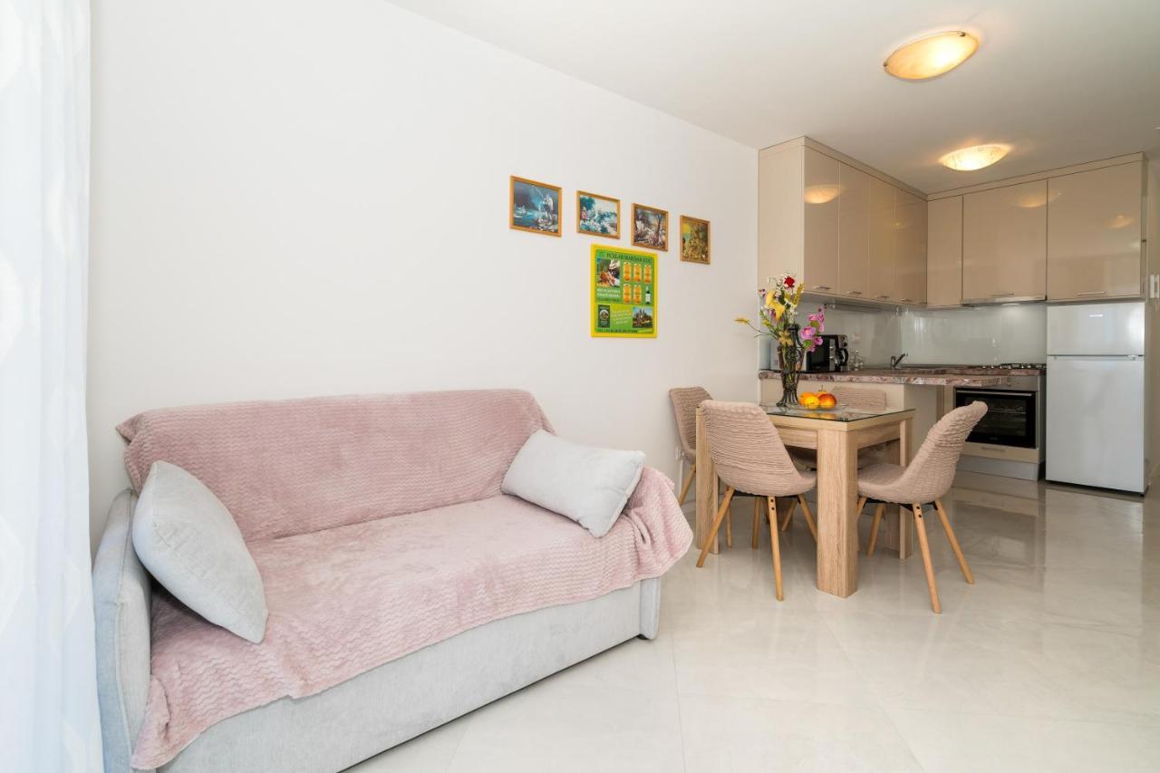 Modern Apartments Sirobuja Split Luaran gambar