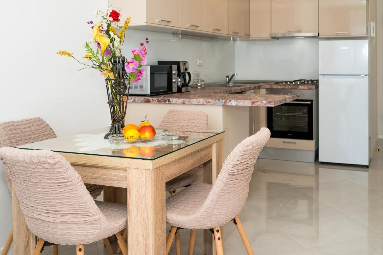 Modern Apartments Sirobuja Split Luaran gambar