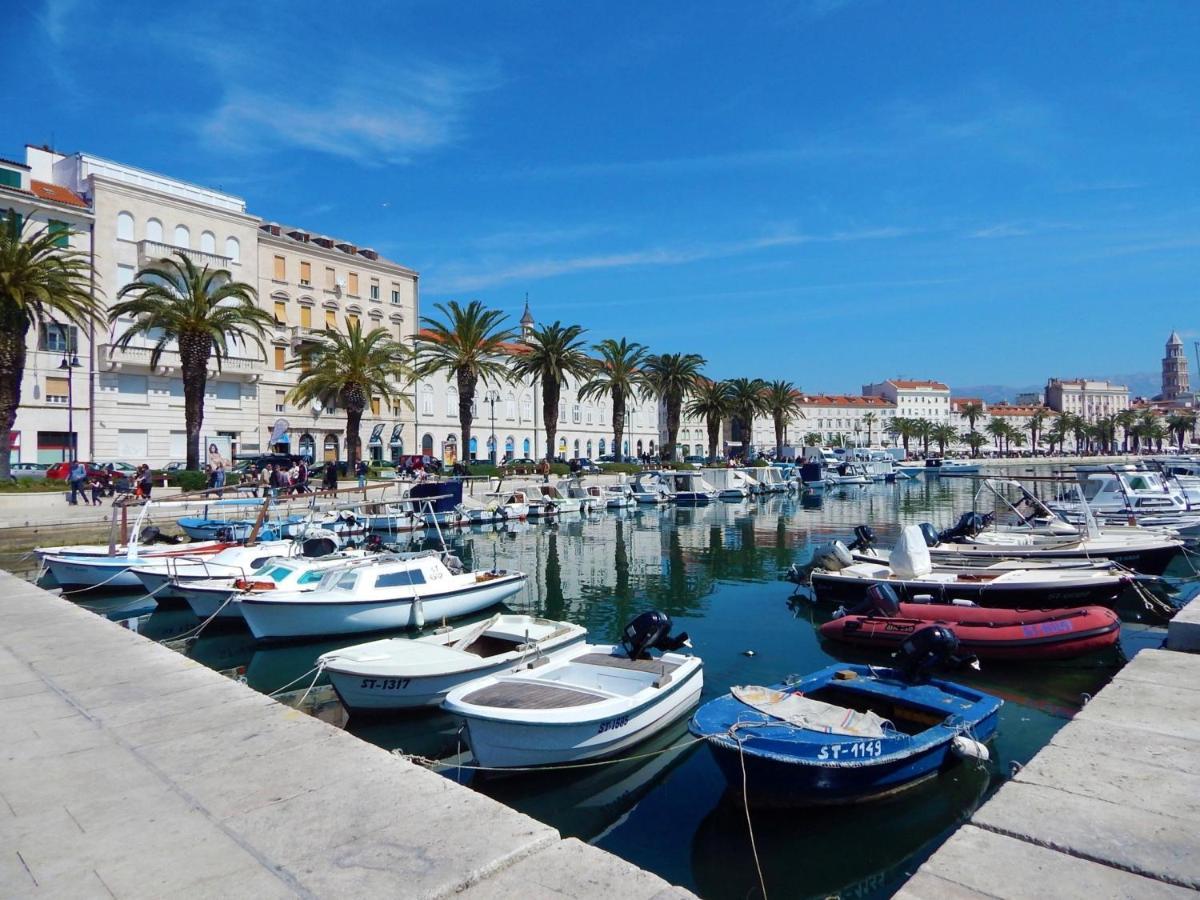 Modern Apartments Sirobuja Split Luaran gambar